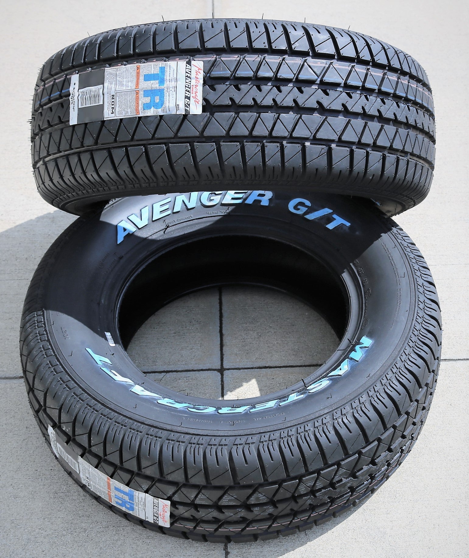 2025 Mastercraft Avenger G/T 235/70R15 102T AS All Season A/S Neumático
