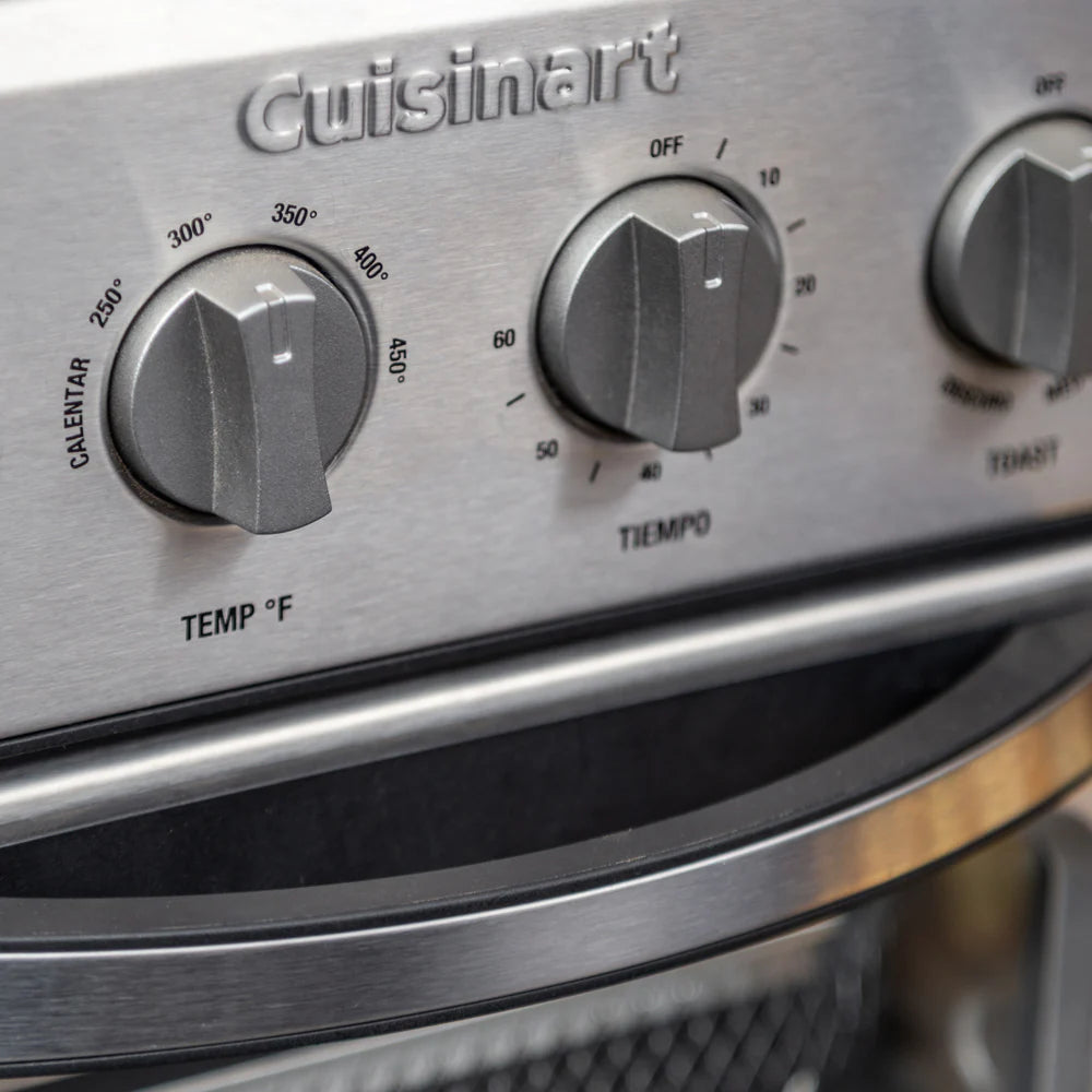 2025 Horno, Tostador y AirFryer Compacto 6 en 1 TOA-28 de Cuisinart®