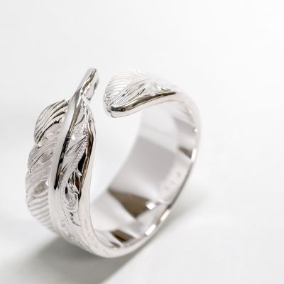 Joyería hawaiana / Plata 925 / Anillo de pluma / 0368