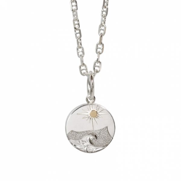 Joyería hawaiana / Colgante con cabeza de diamante del sol naciente