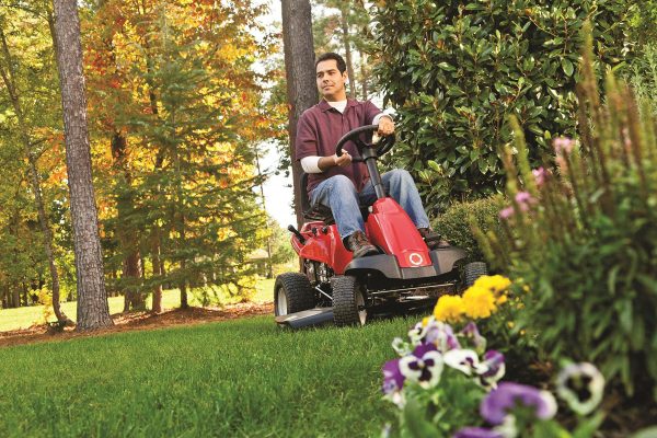 2025 Tractor cortacésped Troy-Bilt TB30 382cc, 30 pulgadas, 6 velocidades, diseño compacto, altura ajustable – Reacondicionado