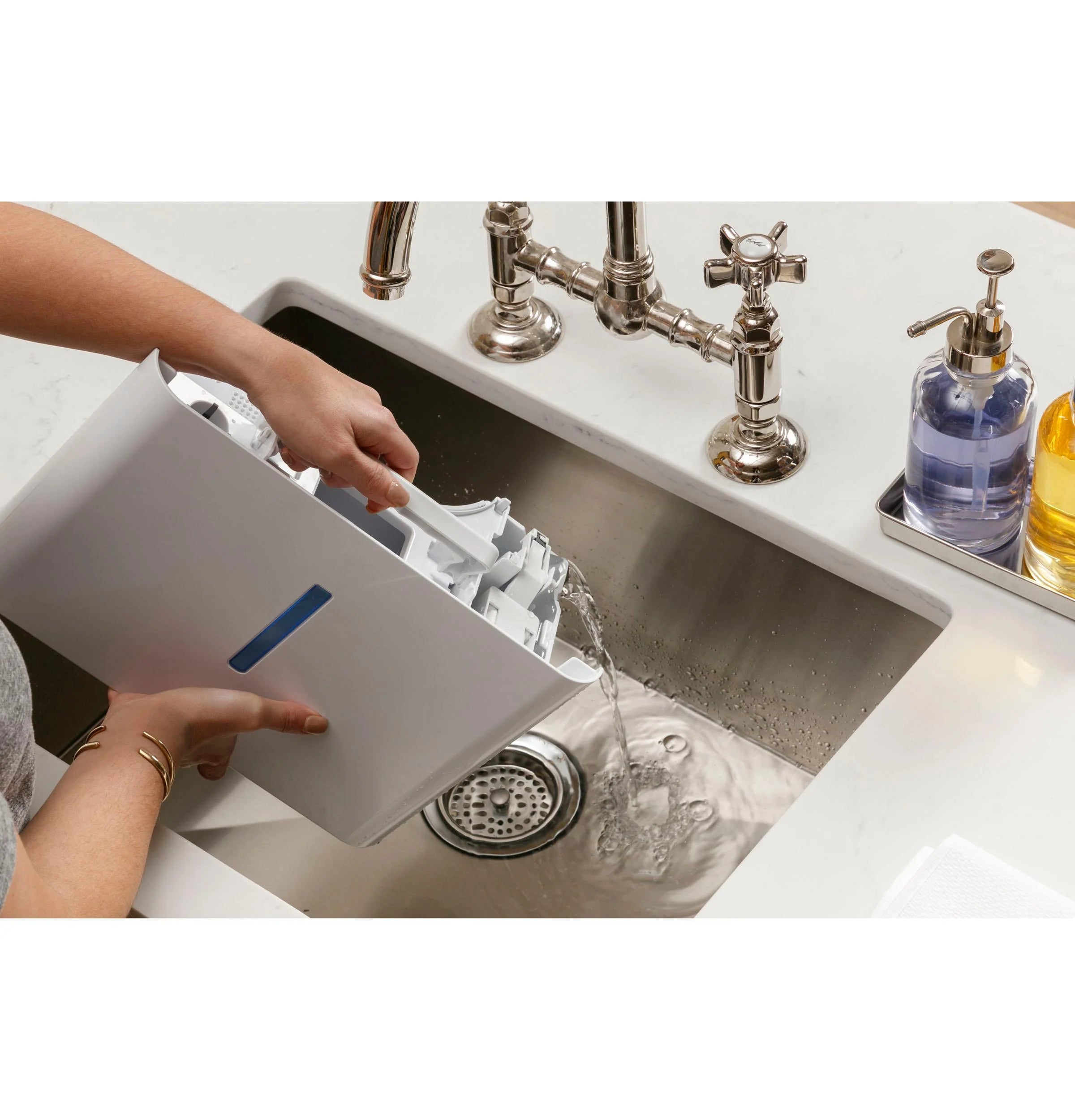 2025 GE Appliances ADHR35LB – Deshumidificador Portátil de 35 Pintas Certificado Energy Star® con Smart Dry