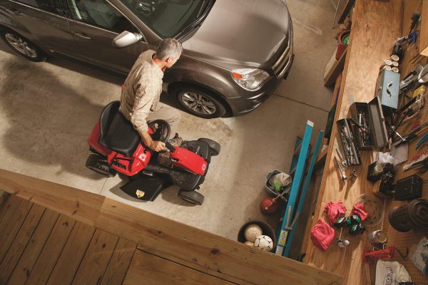 2025 Tractor cortacésped Troy-Bilt TB30 382cc, 30 pulgadas, 6 velocidades, diseño compacto, altura ajustable – Reacondicionado