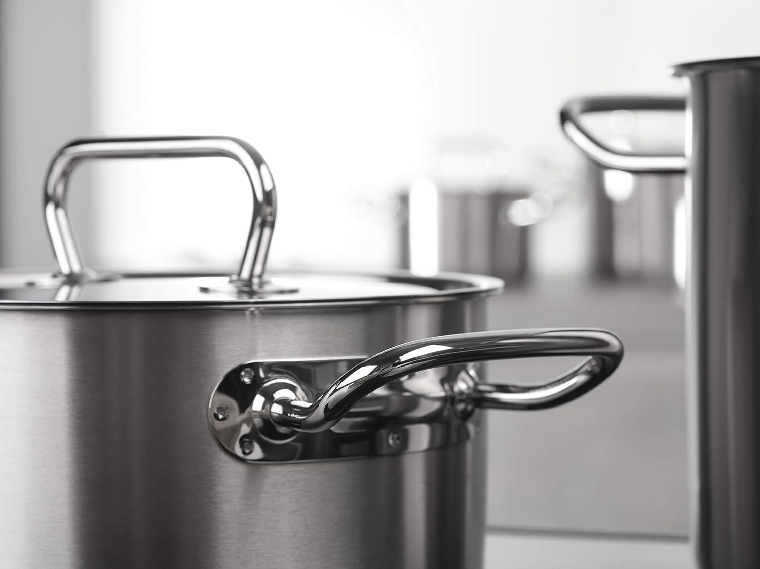 ZWILLING 5-Piece Cookware Set, 4 Lids, Suitable for Induction, Stainless Steel, Passion, Bright Grey, Diameter 16 cm, Diameter 20 cm, Diameter 24 cm, Diameter 28 cm
