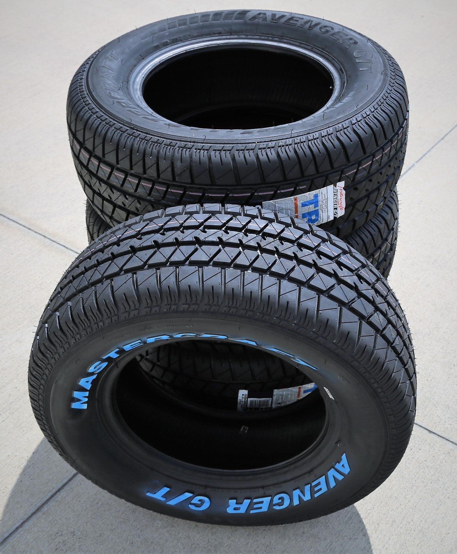 2025 Mastercraft Avenger G/T 235/70R15 102T AS All Season A/S Neumático