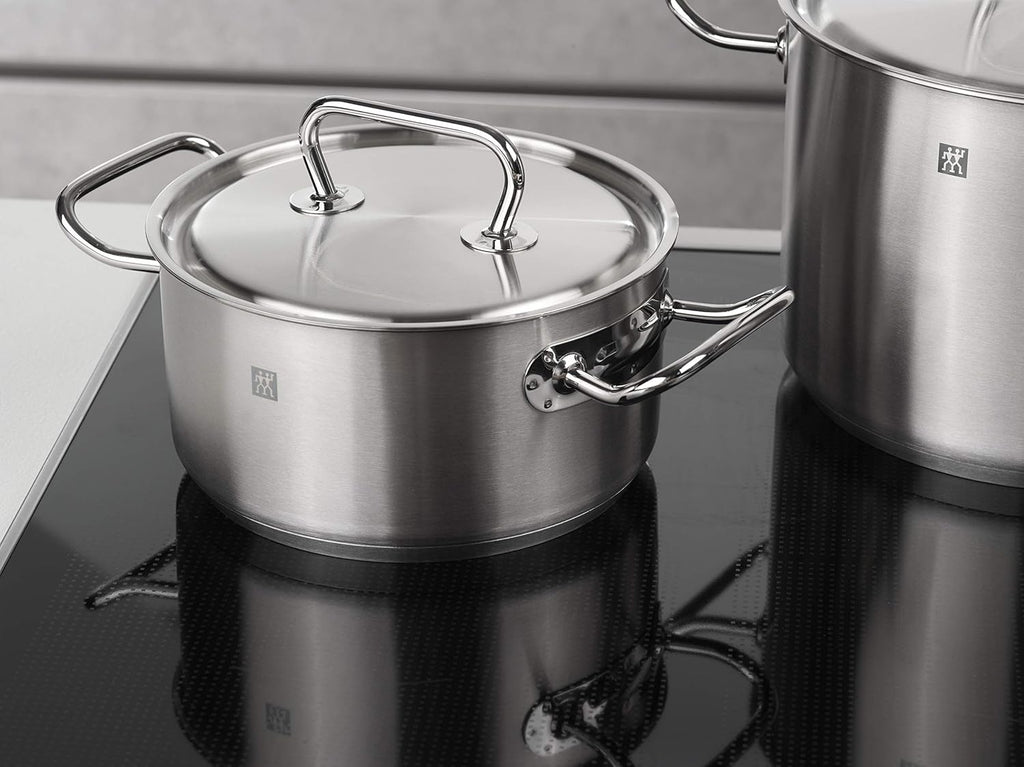ZWILLING 5-Piece Cookware Set, 4 Lids, Suitable for Induction, Stainless Steel, Passion, Bright Grey, Diameter 16 cm, Diameter 20 cm, Diameter 24 cm, Diameter 28 cm