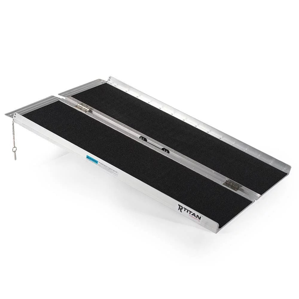 2025 Titan Ramps rampa plegable simple para silla de ruedas, 4 pies – capacidad de carga de 500 lb.