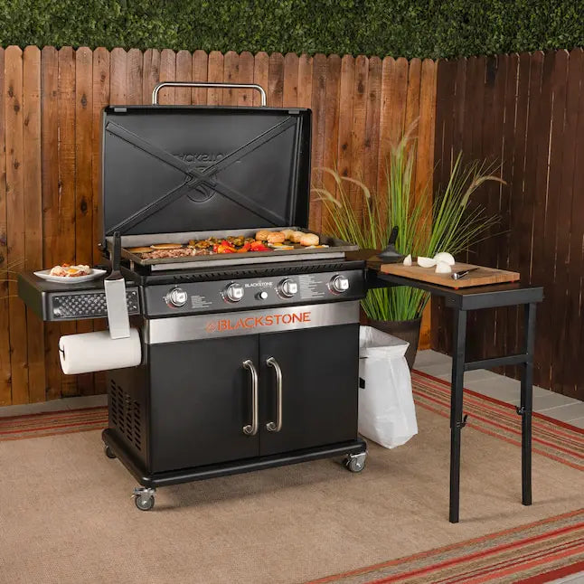 Mesa de Cocina Blackstone de 36" con Parrilla Plana, Parrilla de Gas Propano con 4 Quemadores y Mesa Lateral