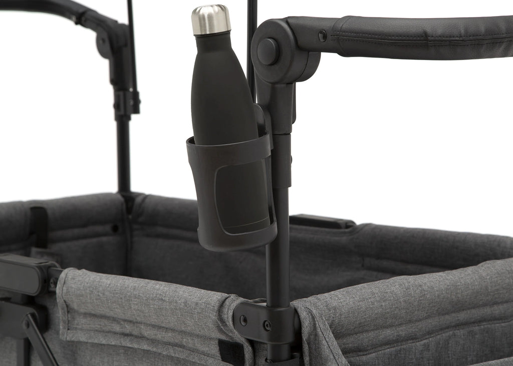 2025 Jeep Wrangler Stroller Wagon de Delta Children – 3 Modos: Portabebés, Cochecito y Carrito, Suspensión, Capota UV, Compatible con Sillas de Auto, Almacenamiento Múltiple, Manillares Ajustables