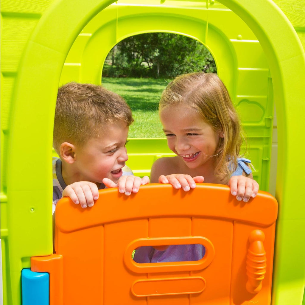 Feber - Fantasy House, Casita Infantil de Juegos con Puerta Abatible, Jugar al Aire Libre o en Casa, Resistente y de Fácil Montaje, para Niños de 2 a 6 años, Famosa (800010237), Versión previa