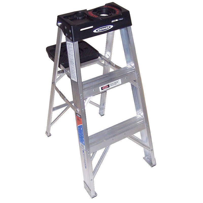 2025 Escalera de Aluminio de 3 pies, Capacidad de 300 lb - Modelo 373
