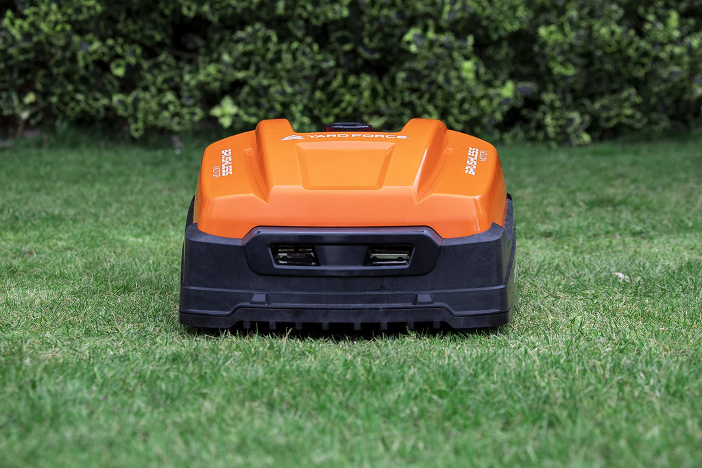 2025 Robot cortacésped Yard Force SA900ECO – Hasta 900 m² – Función corte en bordes – Sensor de lluvia – Motor sin escobillas – 28 V – Negro/Naranja