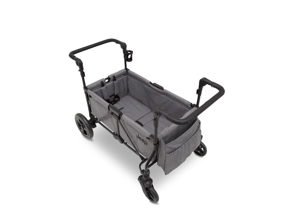 2025 Jeep Wrangler Stroller Wagon de Delta Children – 3 Modos: Portabebés, Cochecito y Carrito, Suspensión, Capota UV, Compatible con Sillas de Auto, Almacenamiento Múltiple, Manillares Ajustables