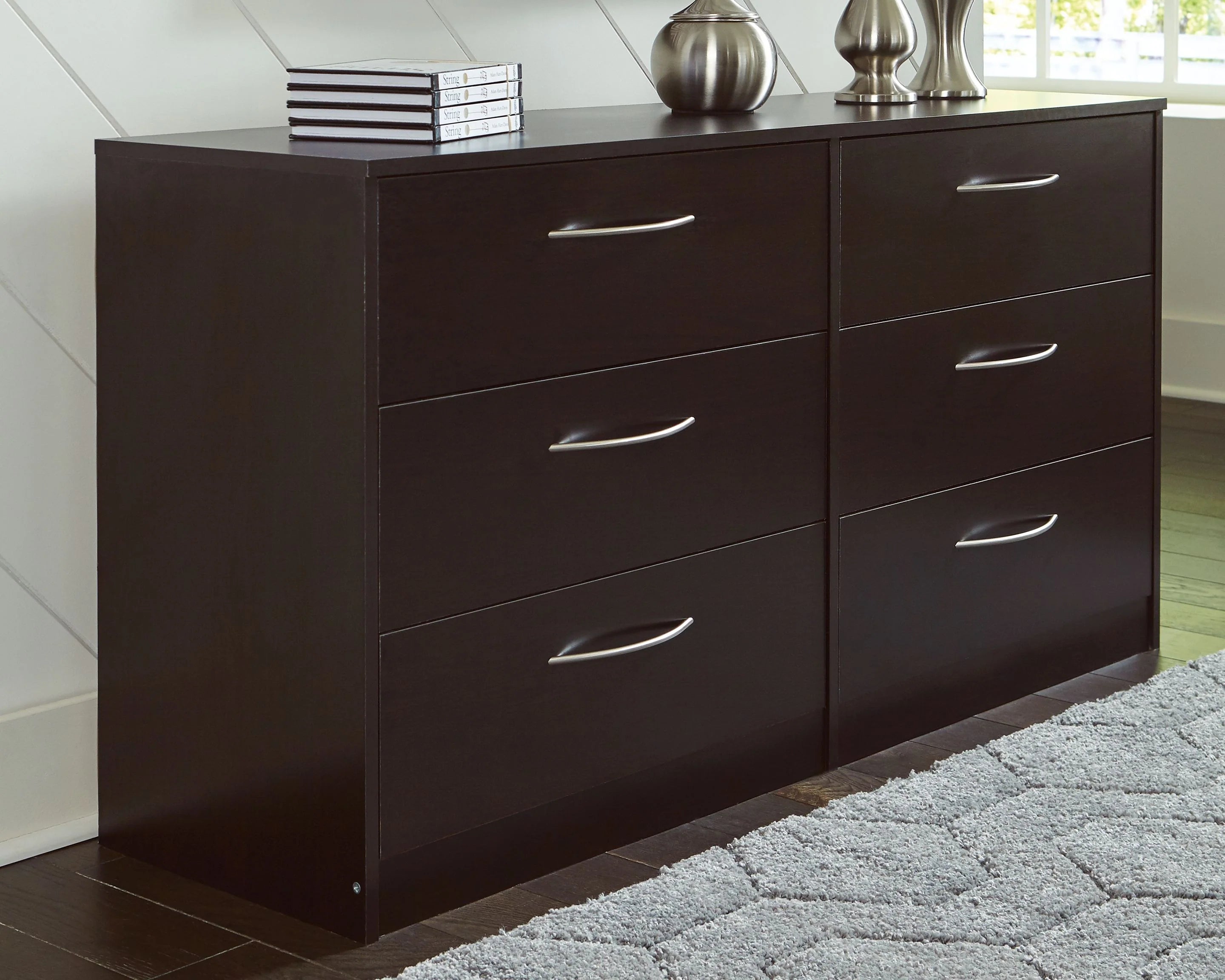 Cómoda Finch – Negra – Seis Cajones