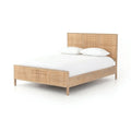 Cama Sydney de Madera de Mango Natural y Ratán Tejido – Elegancia Natural y Textura Auténtica