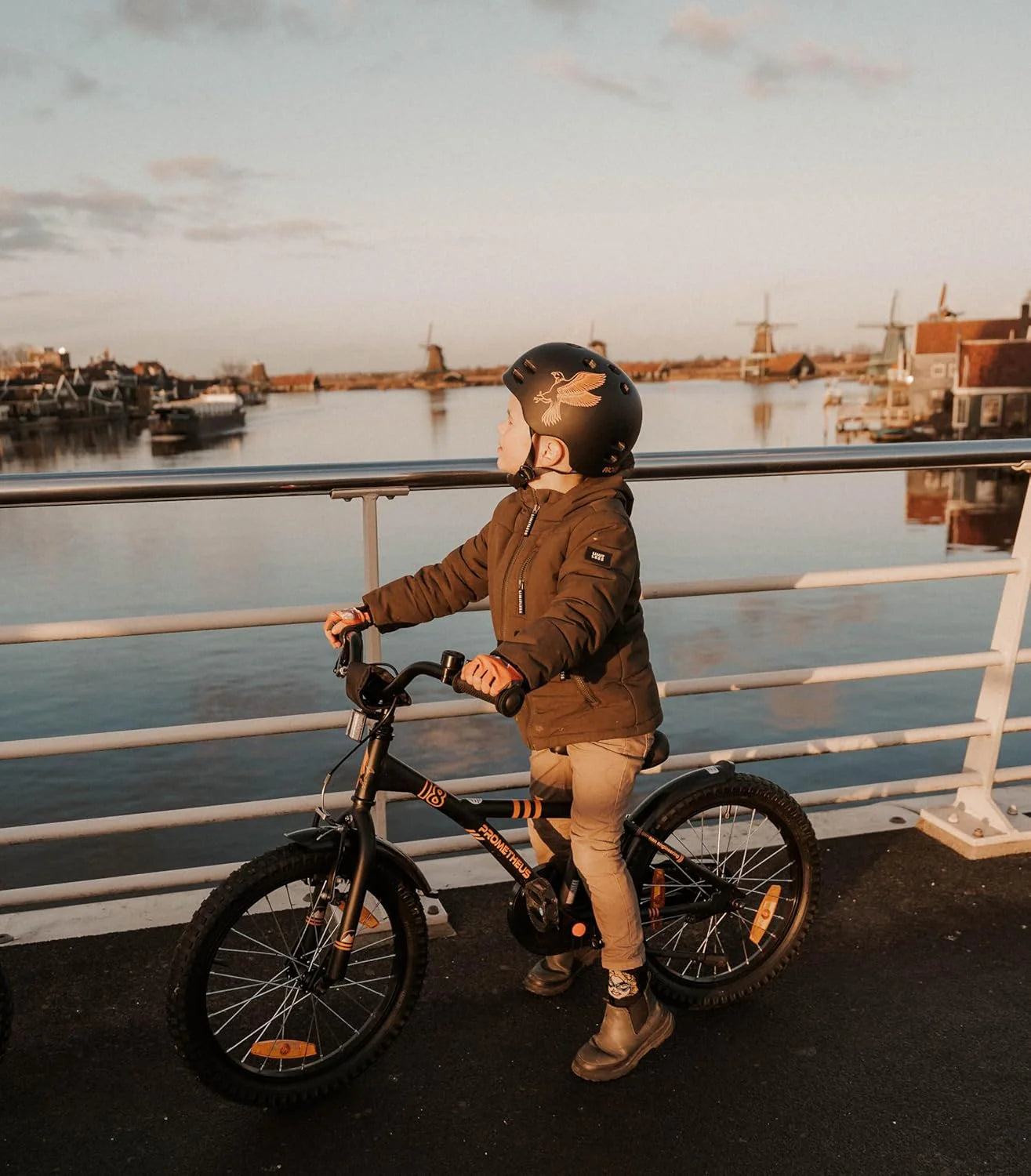 2025 Bicicleta Infantil de 18 Pulgadas, Negro Mate y Naranja, desde 5 Años