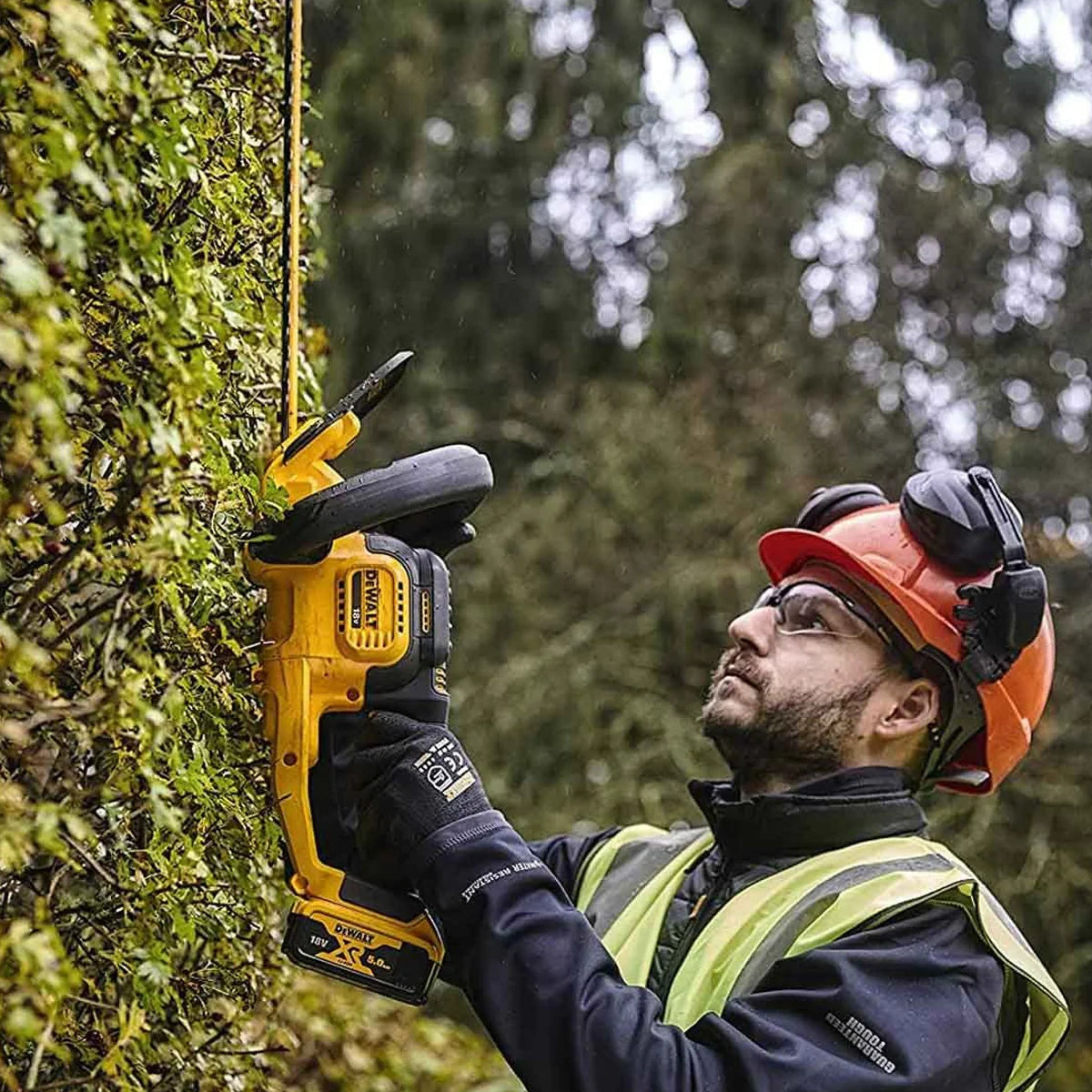 2025 Recortasetos Dewalt DCMHT563N 18V XR 550mm | Solo cuerpo