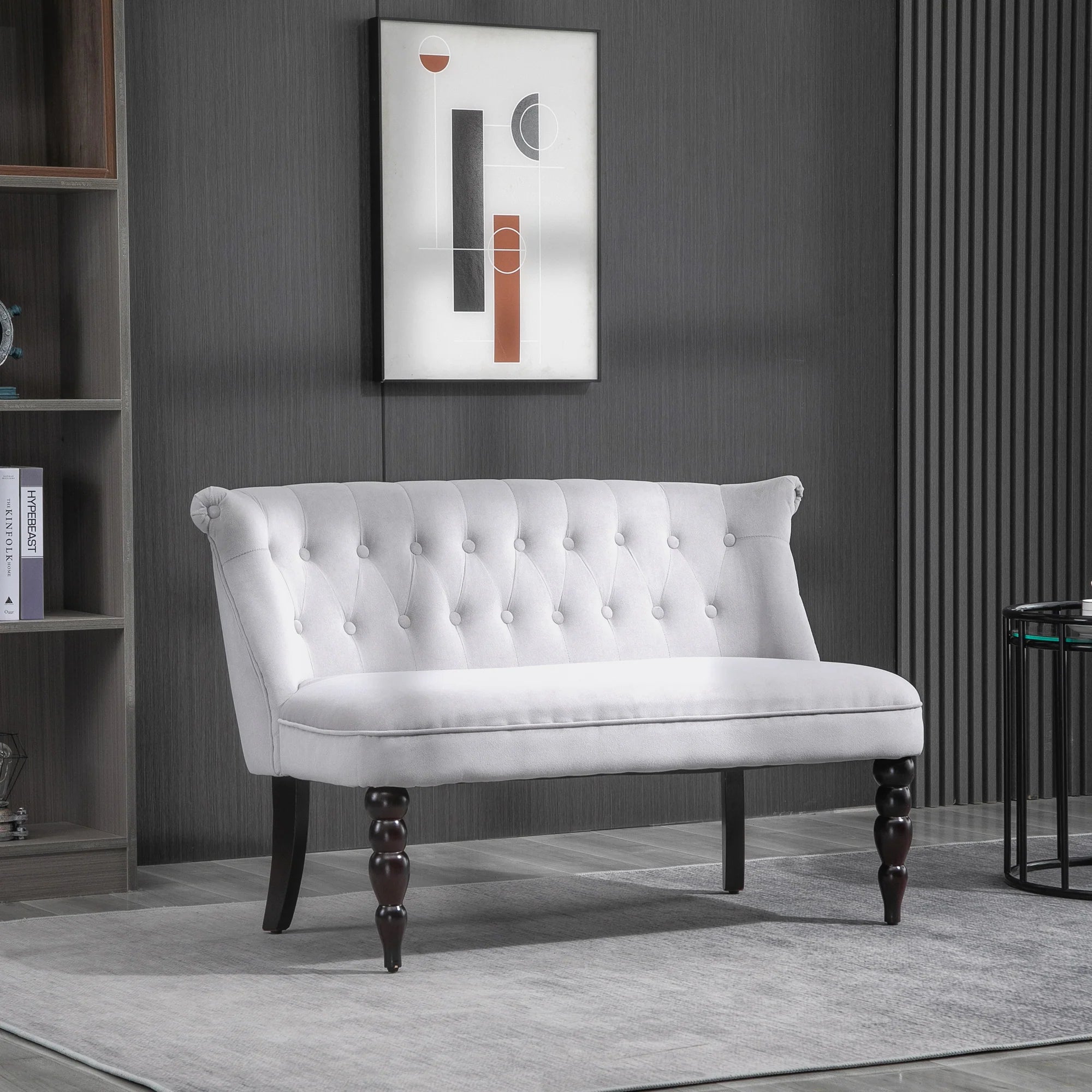 Sofá loveseat vintage, sillón capitoné con patas talladas y marco de madera, gris