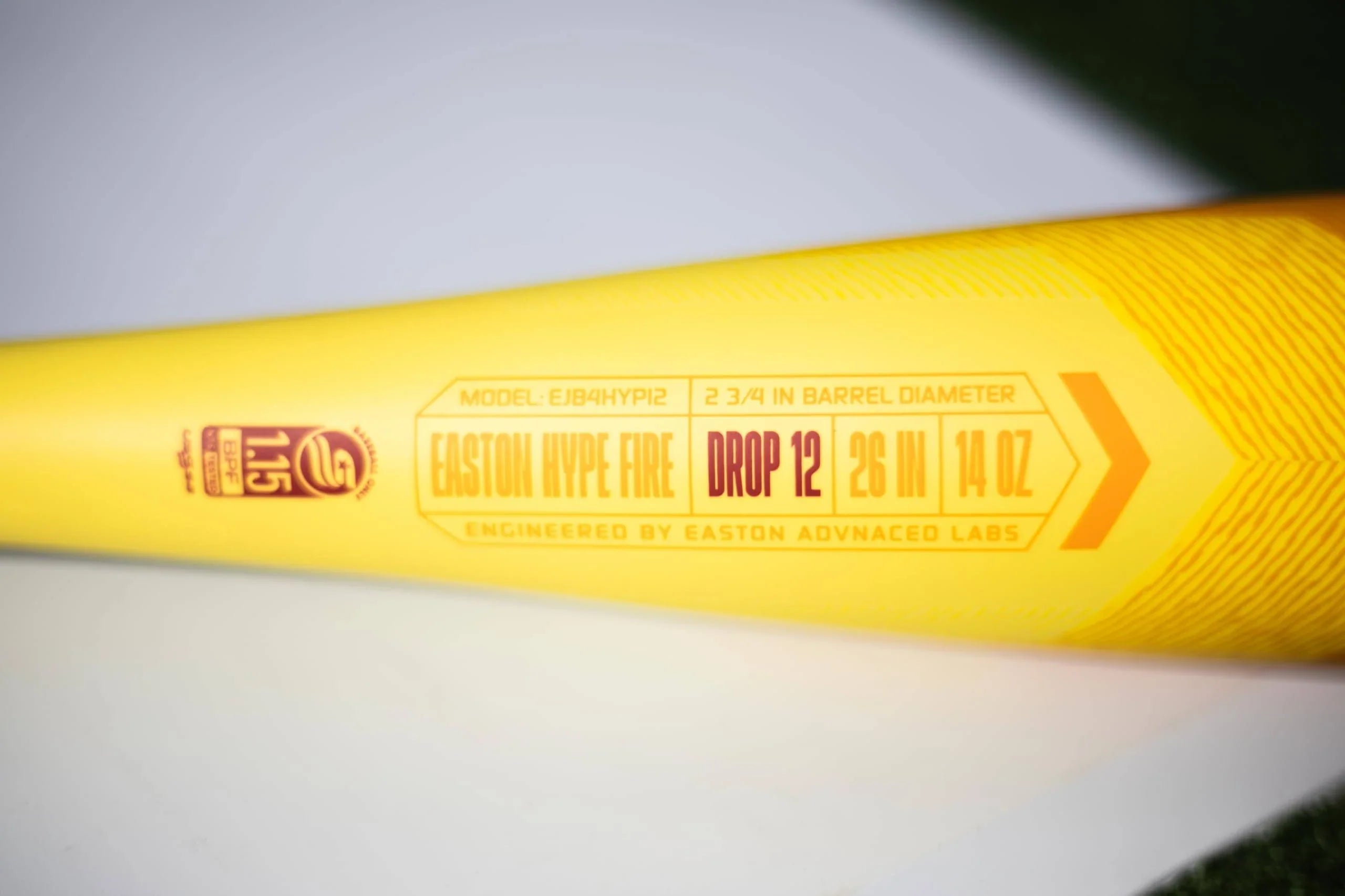 2025 Bate de Béisbol Easton Hype Fire (-8) USSSA 2024 – Hecho en EE. UU.