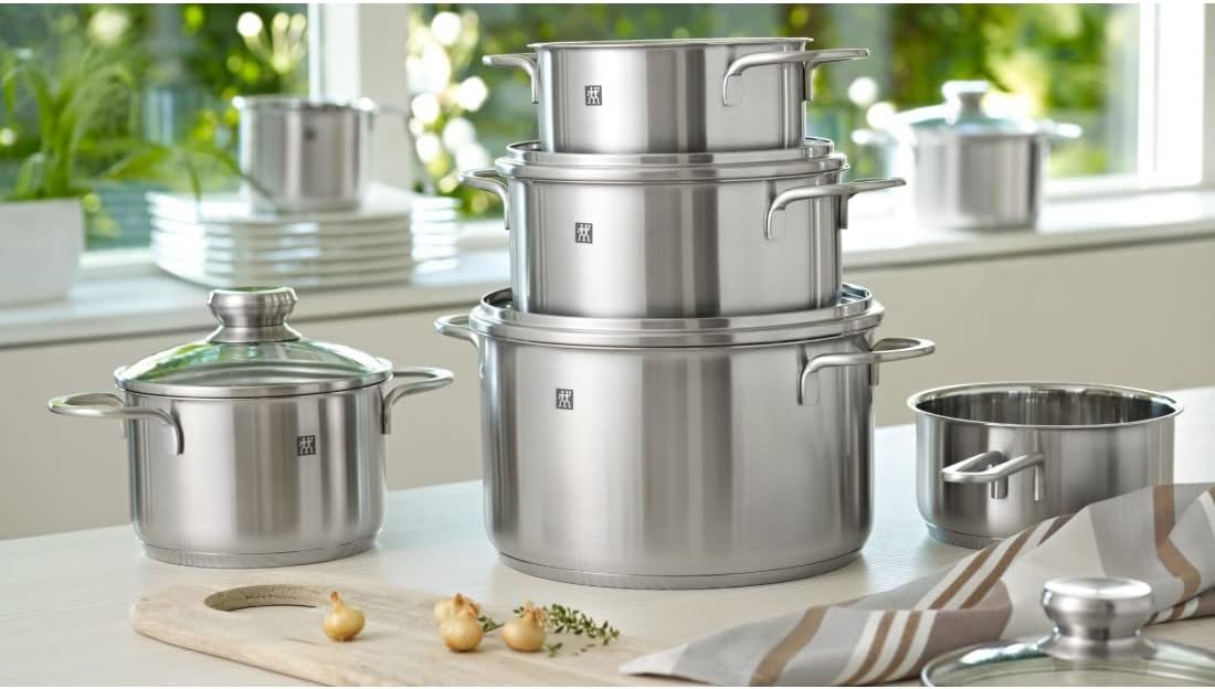 ZWILLING 5-Piece Cookware Set, 4 Lids, Suitable for Induction, Stainless Steel, Passion, Bright Grey, Diameter 16 cm, Diameter 20 cm, Diameter 24 cm, Diameter 28 cm