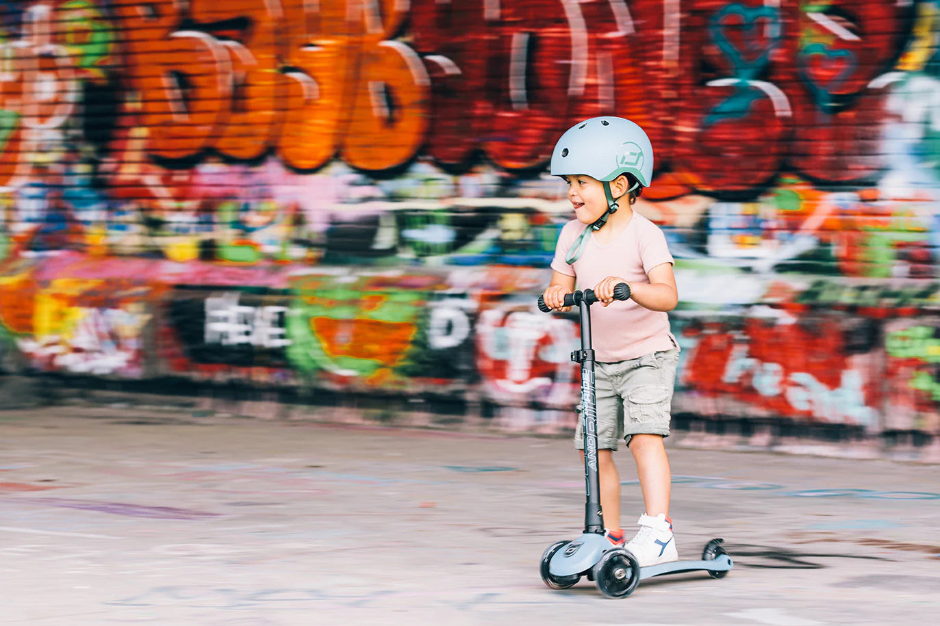 2025 Patinete Scoot & Ride Highwaykick 3 LED para Niños, Plegable, Ruedas Luminosas, de 3 a 6 Años