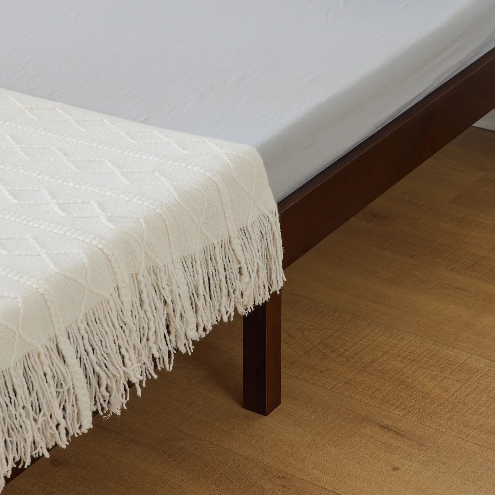 2025 Estructura de cama individual de madera con acabado marrón – diseño robusto y sencillo, 197,2 x 96,5 x 30,5 cm – ideal para habitación infantil.