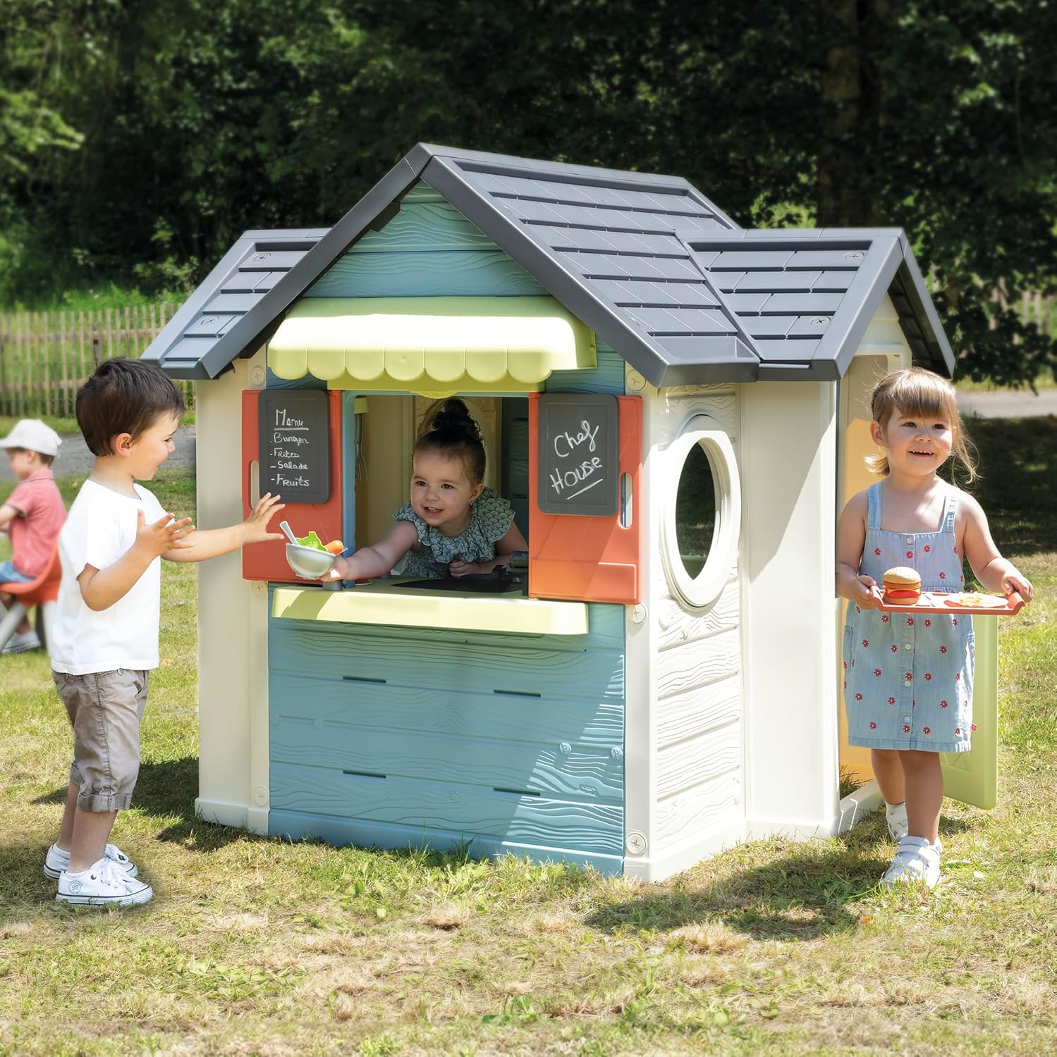 Smoby Life Garden House - Casa de Jardín Infantil de jardinería- Incluye Jardinera, Comedero para Pájaros, Herramientas y Accesorios - Protección UV - Material Reciclado - más de 2 años (7600810408)