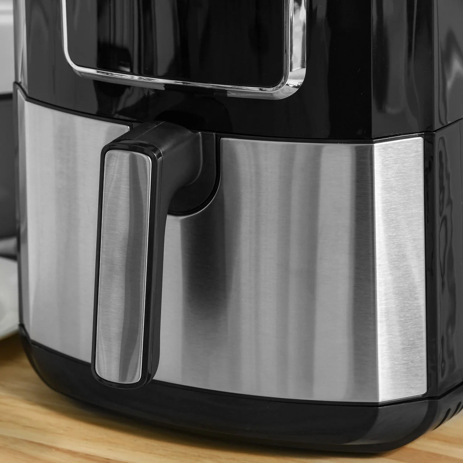 2025 Freidora de aire GVJMTKP de 1700 W y 6,9 L con pantalla digital, circulación de aire de 360°, temperatura ajustable, temporizador y cesta antiadherente para cocinar con poca grasa o sin aceite, color negro