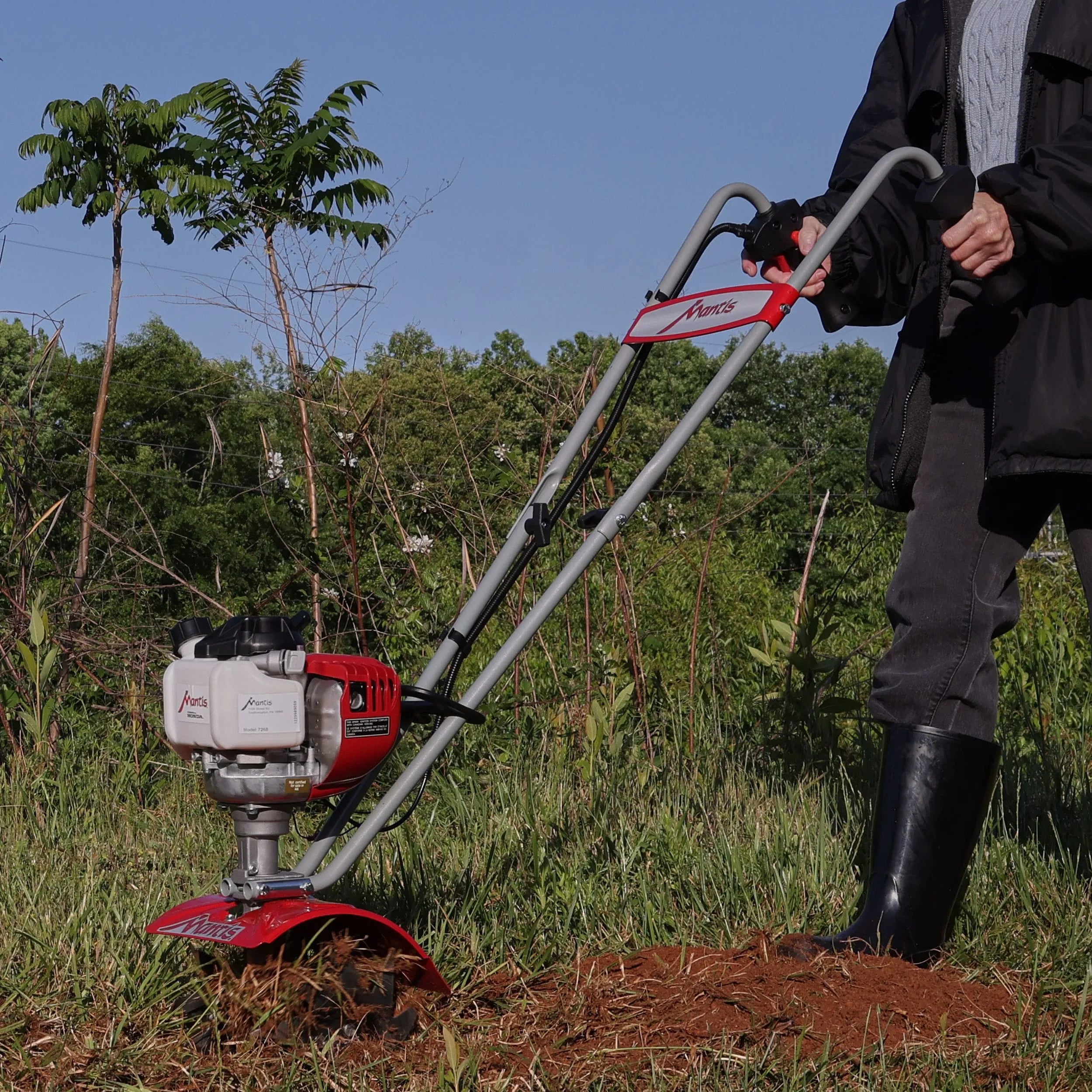 Motoazada compacta MANTIS 7268 – Motor de 25 cm³ – Cuchillas delanteras de 9 pulgadas – Rotación hacia adelante (CARB)